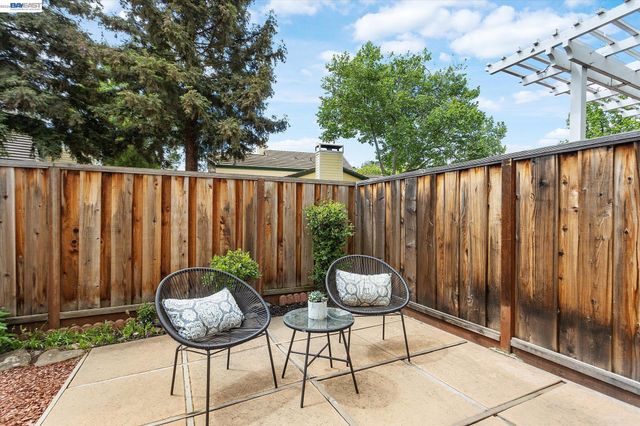 1273 Shell Circle, Clayton, CA 94517
