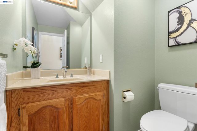 1273 Shell Circle, Clayton, CA 94517