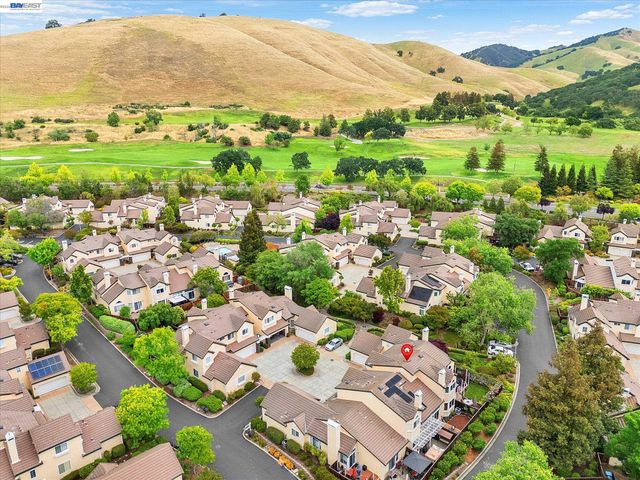 1273 Shell Circle, Clayton, CA 94517