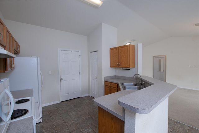 15235 SW 38TH STREET ROAD, Ocala, FL 34481