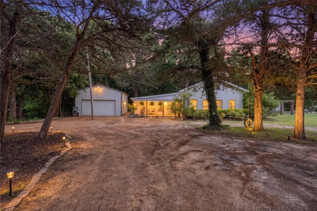 1422 County Road 1036, Greenville, TX 75401
