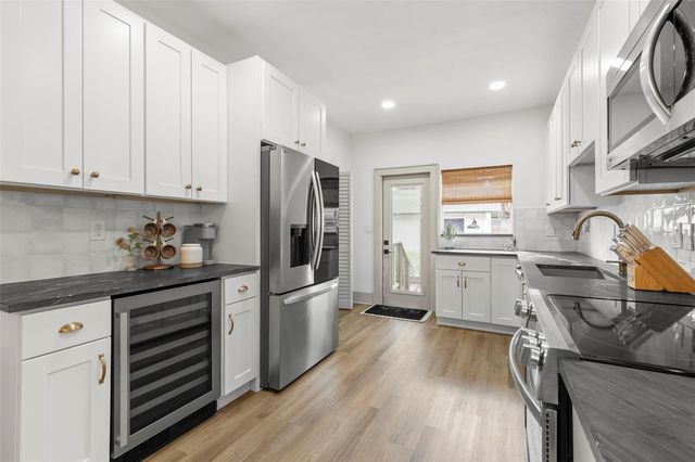 2444 1ST AVENUE S, St Petersburg, FL 33712