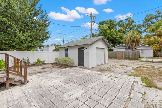 2444 1ST AVENUE S, St Petersburg, FL 33712