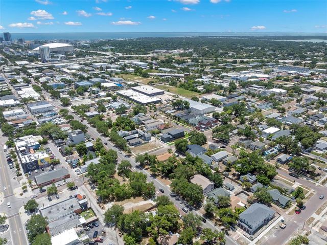 2444 1ST AVENUE S, St Petersburg, FL 33712