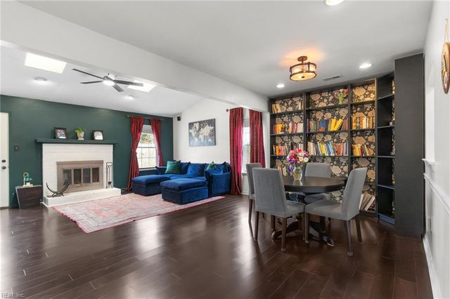 1093 Elloree CT, Virginia Beach, VA 23464