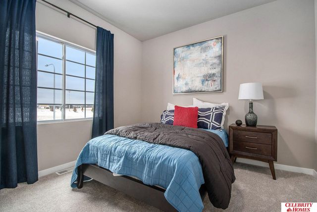 19853 Greenleaf Street, Gretna, NE 68028