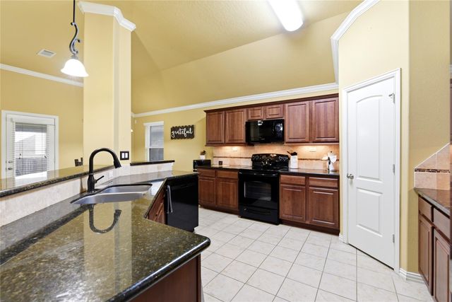 18721 Stewart Hill Drive, Montgomery, TX 77356