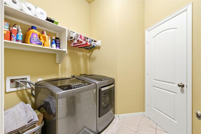 18721 Stewart Hill Drive, Montgomery, TX 77356