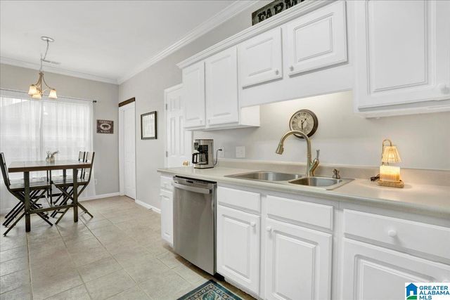 108 HANNAH CIRCLE, Calera, AL 35040