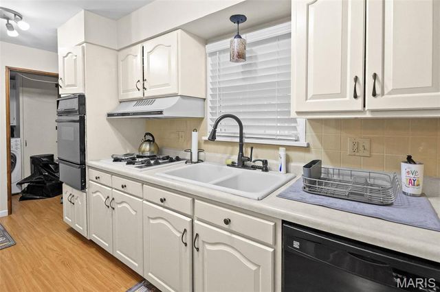 133 Country Club, Belleville, IL 62223