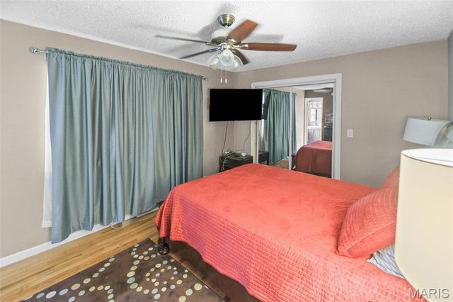 133 Country Club, Belleville, IL 62223
