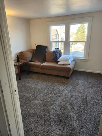 3916 10th AVENUE, Kenosha, WI 53140