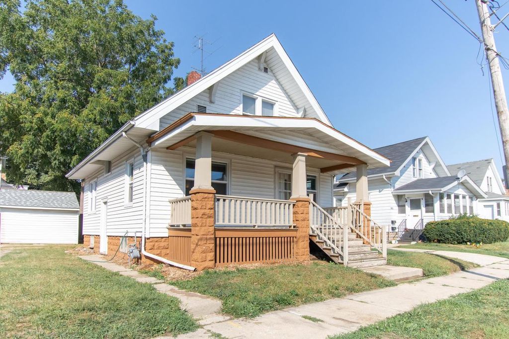 3916 10th AVENUE, Kenosha, WI 53140