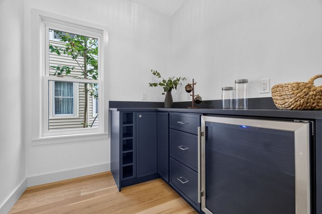 11 Morrison Ave, Somerville, MA 02144