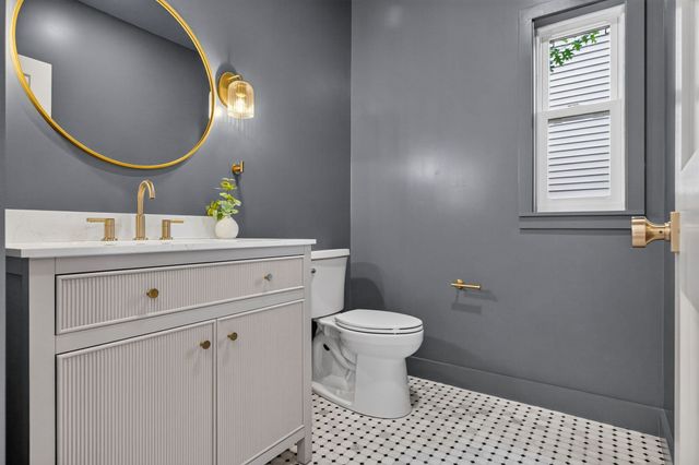 11 Morrison Ave, Somerville, MA 02144