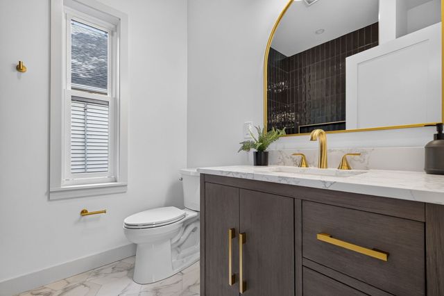 11 Morrison Ave, Somerville, MA 02144
