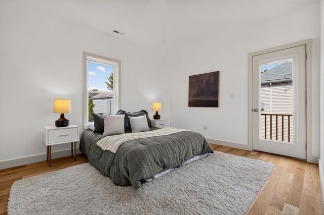 11 Morrison Ave, Somerville, MA 02144
