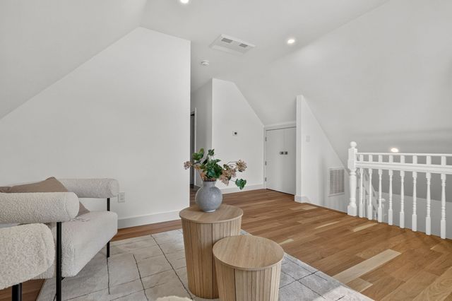 11 Morrison Ave, Somerville, MA 02144