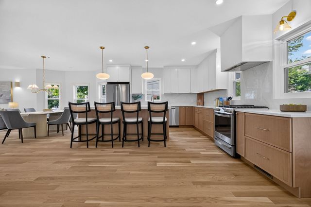 11 Morrison Ave, Somerville, MA 02144