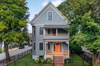 11 Morrison Ave, Somerville, MA 02144