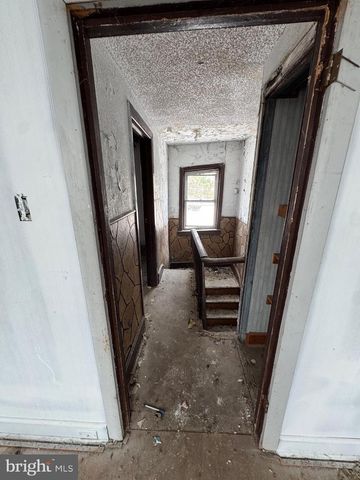 2207 W OXFORD ST, Philadelphia, PA 19121