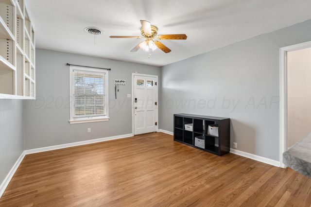 4236 SW 13TH Avenue, Amarillo, TX 79106