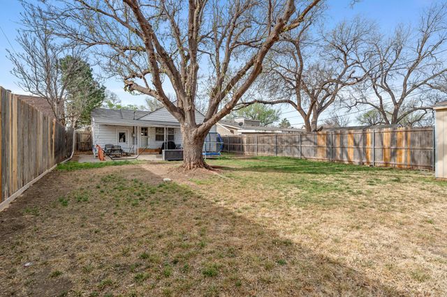 4236 SW 13TH Avenue, Amarillo, TX 79106