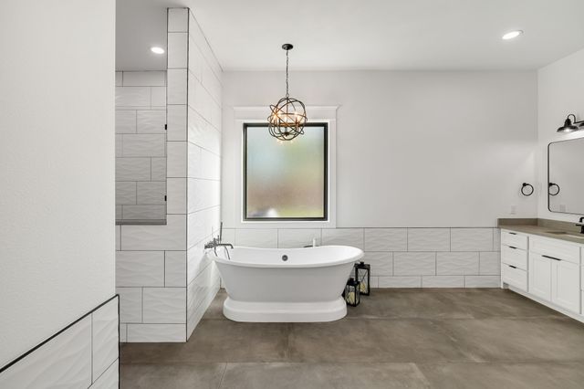 3179 County Road 3307, Greenville, TX 75402