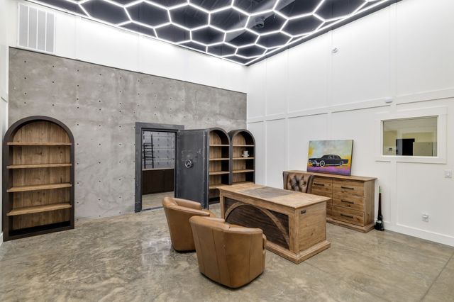 3179 County Road 3307, Greenville, TX 75402