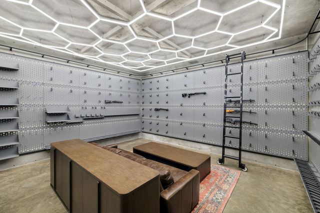 3179 County Road 3307, Greenville, TX 75402