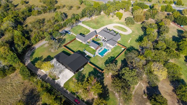 3179 County Road 3307, Greenville, TX 75402