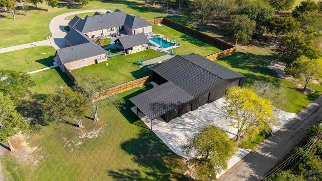 3179 County Road 3307, Greenville, TX 75402