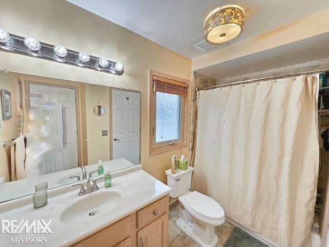 30868 Thistle Avenue, Chesterfield, MI 48051