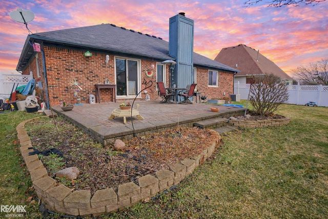 30868 Thistle Avenue, Chesterfield, MI 48051