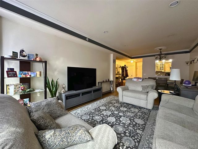 44 Johnes Street 109J, Newburgh, NY 12550