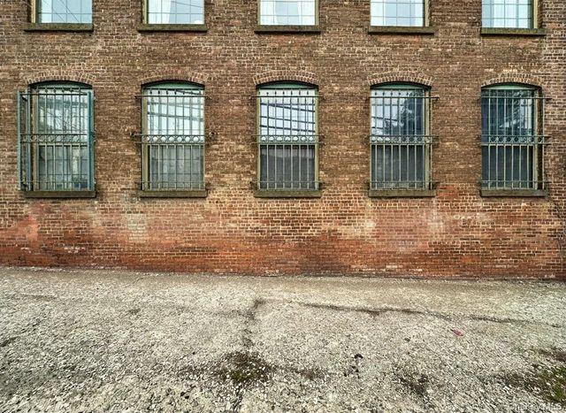 44 Johnes Street 109J, Newburgh, NY 12550