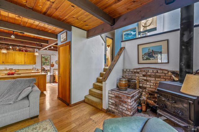 43150 Little Lake Rd, Mendocino, CA 95460