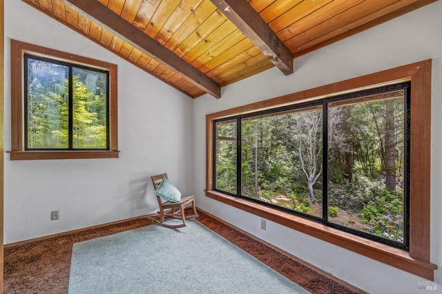 43150 Little Lake Rd, Mendocino, CA 95460