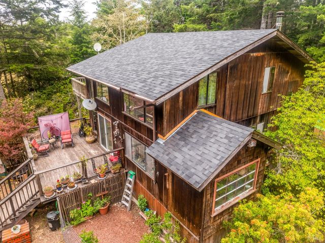43150 Little Lake Rd, Mendocino, CA 95460