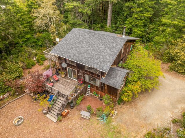 43150 Little Lake Rd, Mendocino, CA 95460