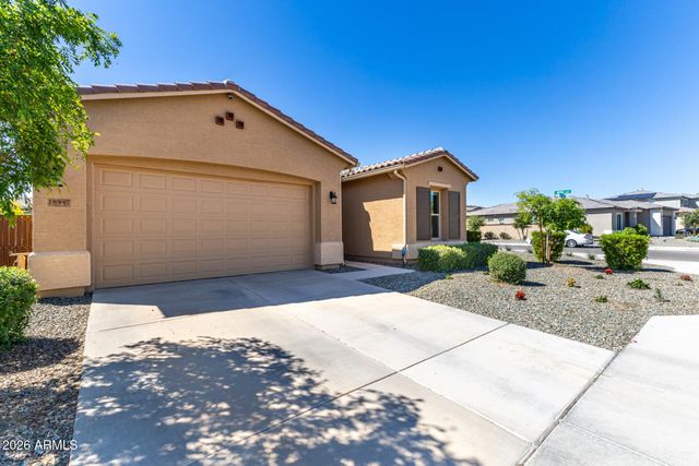 18947 W PALO VERDE Drive, Litchfield Park, AZ 85340