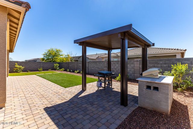 18947 W PALO VERDE Drive, Litchfield Park, AZ 85340