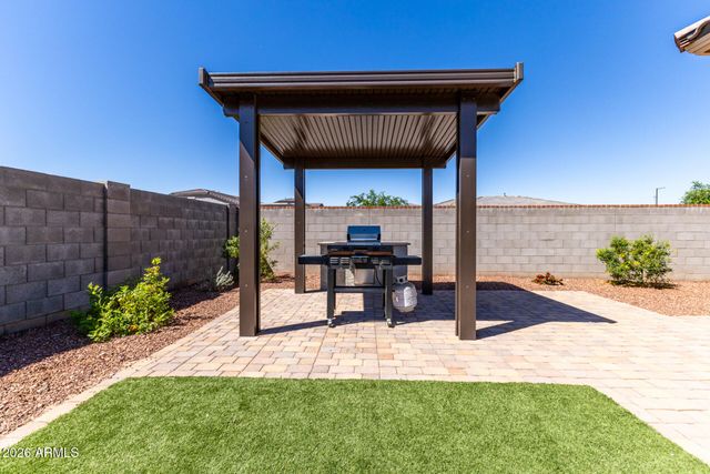 18947 W PALO VERDE Drive, Litchfield Park, AZ 85340