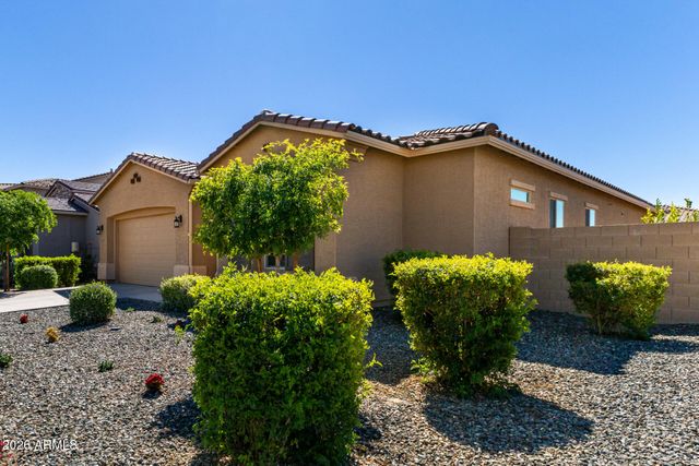 18947 W PALO VERDE Drive, Litchfield Park, AZ 85340