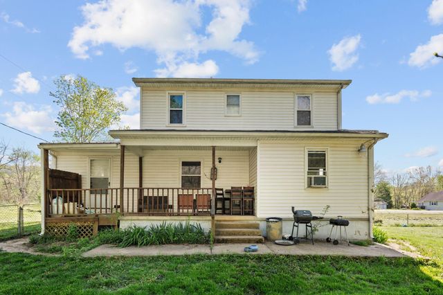 13955 Swallowfield Road, Frankfort, KY 40601