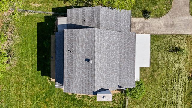 13955 Swallowfield Road, Frankfort, KY 40601