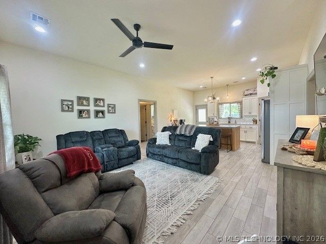 25067 S 519 Road, Park Hill, OK 74451