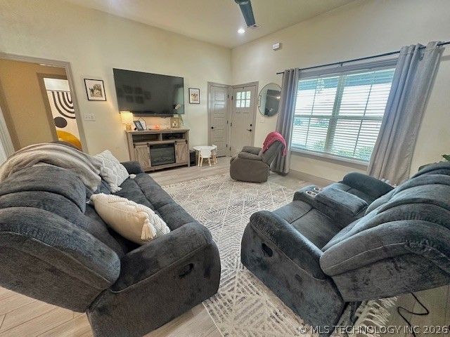 25067 S 519 Road, Park Hill, OK 74451