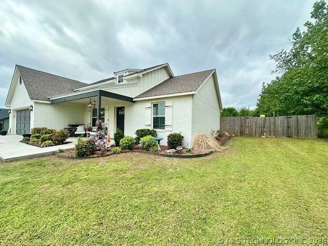 25067 S 519 Road, Park Hill, OK 74451