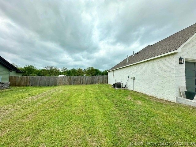 25067 S 519 Road, Park Hill, OK 74451